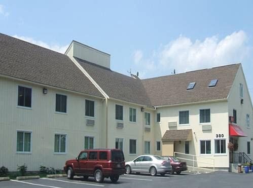 Americas Best Value Inn New London Mystic Zewnętrze zdjęcie