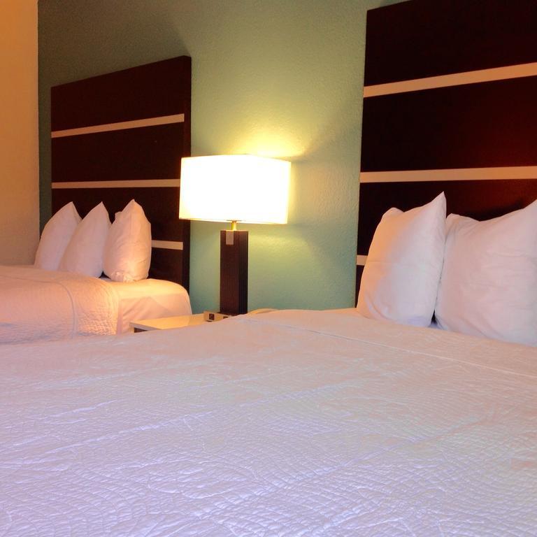 Americas Best Value Inn New London Mystic Pokój zdjęcie