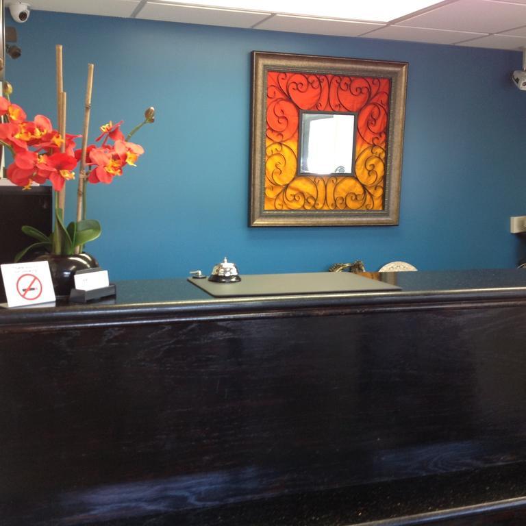 Americas Best Value Inn New London Mystic Zewnętrze zdjęcie