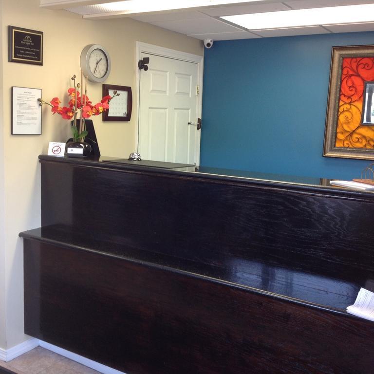 Americas Best Value Inn New London Mystic Zewnętrze zdjęcie