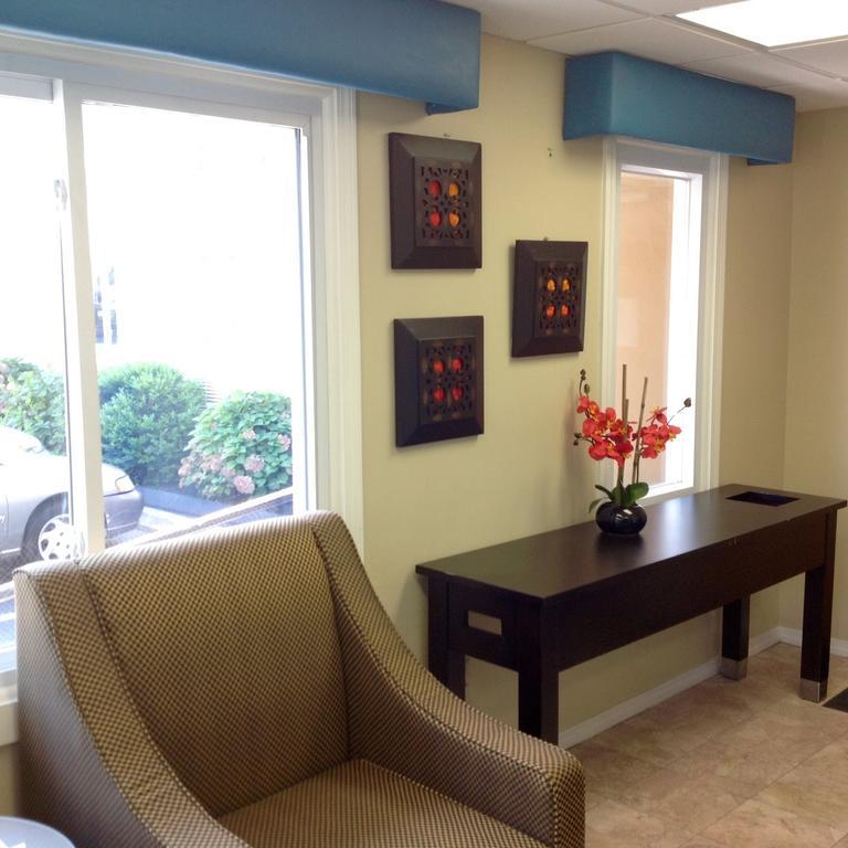 Americas Best Value Inn New London Mystic Zewnętrze zdjęcie